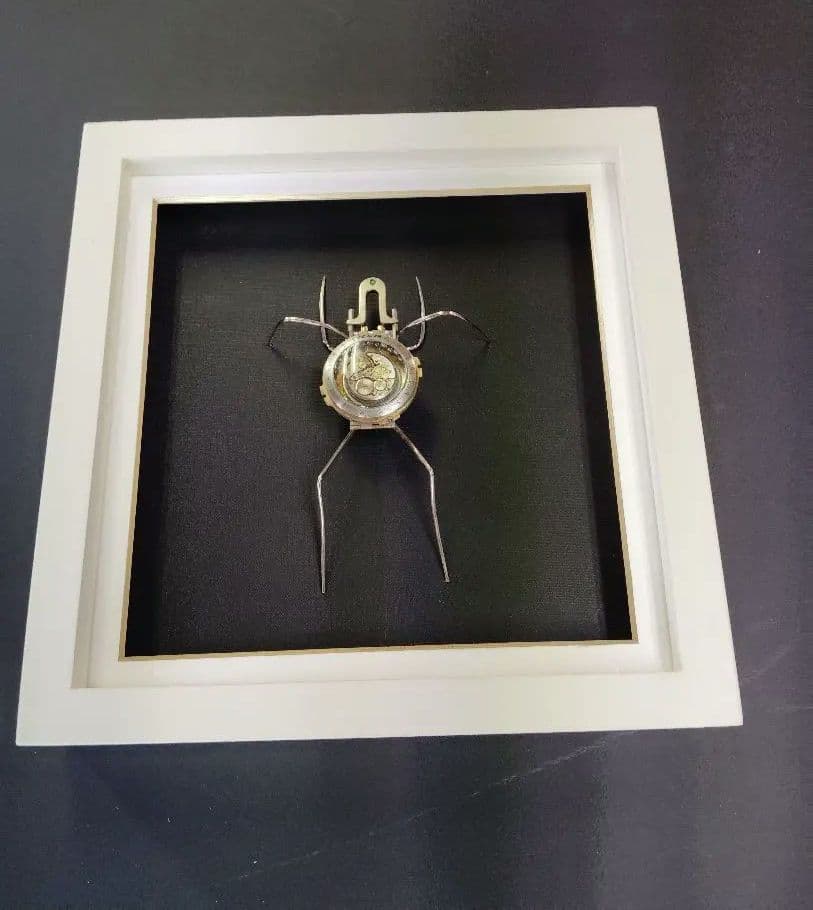 スチームパンク　懐中時計使用昆虫（額入り）G-01