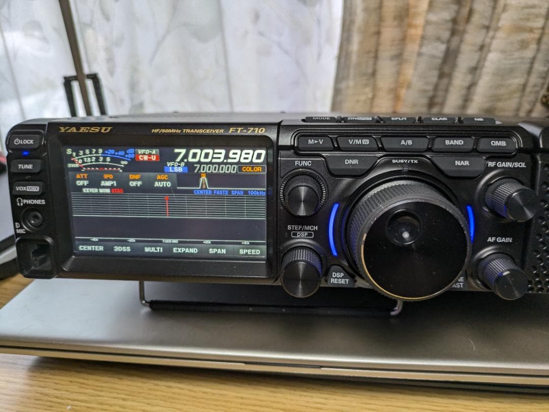 YAESU FT-710 AESS HF/50MHzトランシーバー