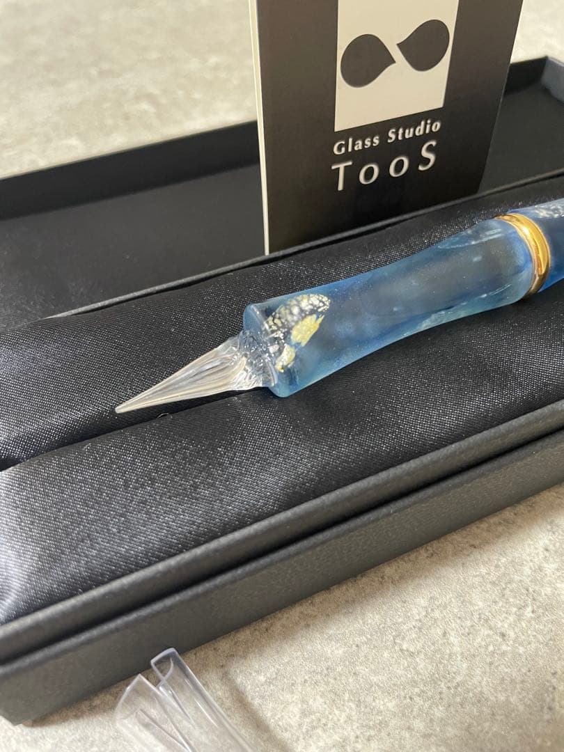 Glass Studio Toos TAKETORI 朧月　露草色