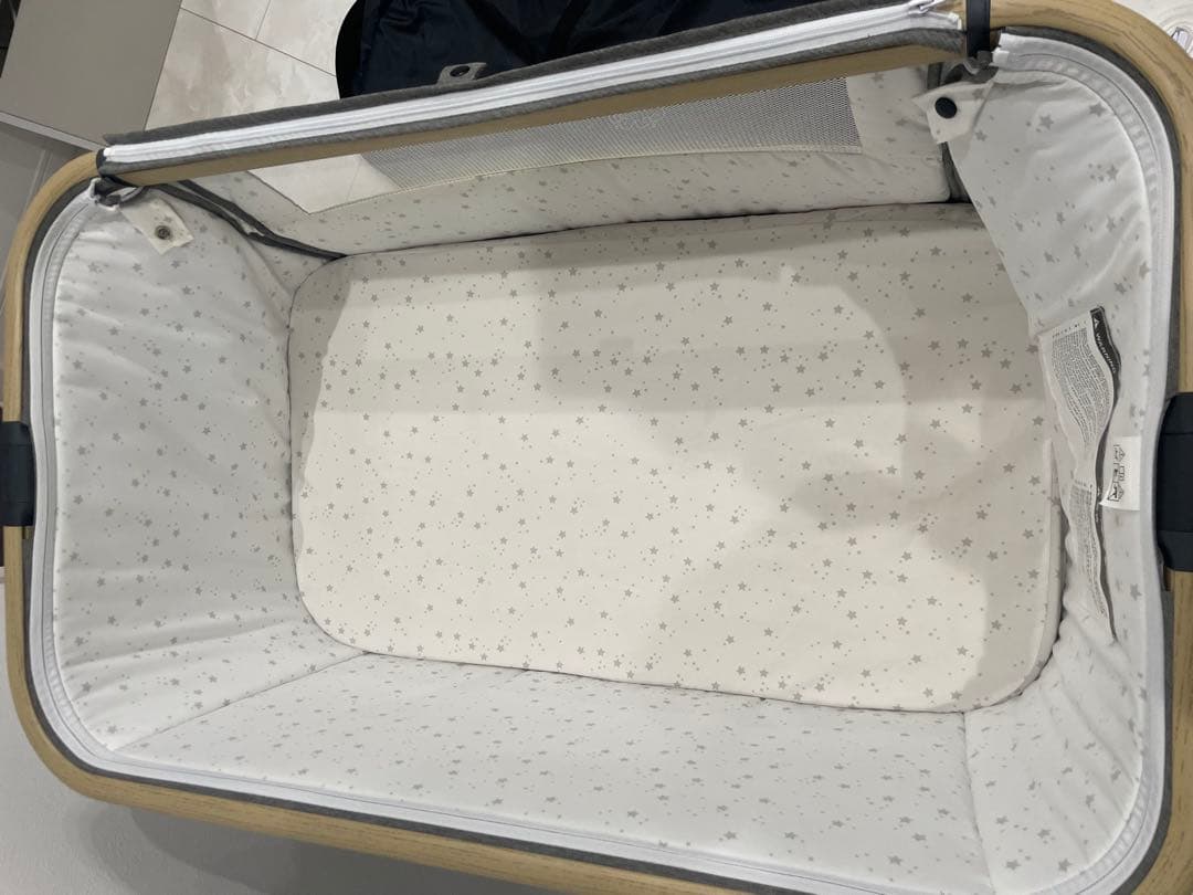 本日15時までです【新品・未使用】訳あり　HZDMJ ベビーベッド　グレー