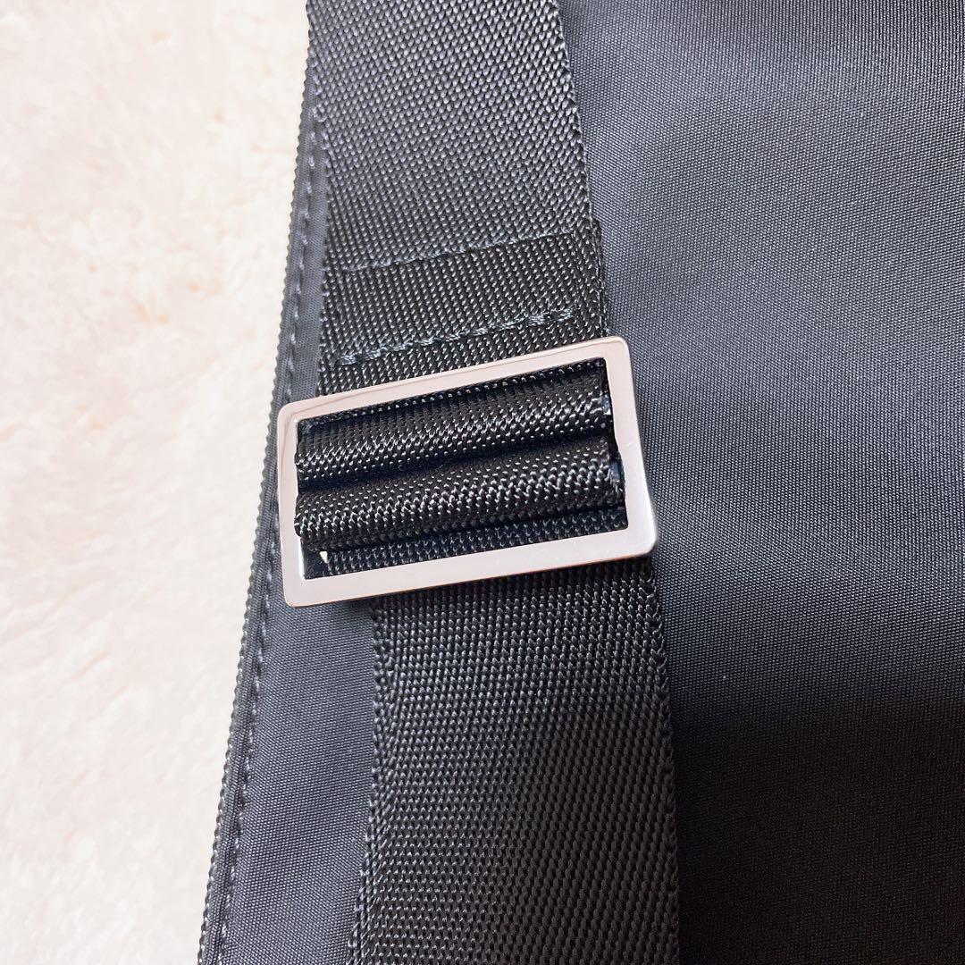 Macaron様✨️美品 VASIC ヴァジック ナイロンショルダー ミニ