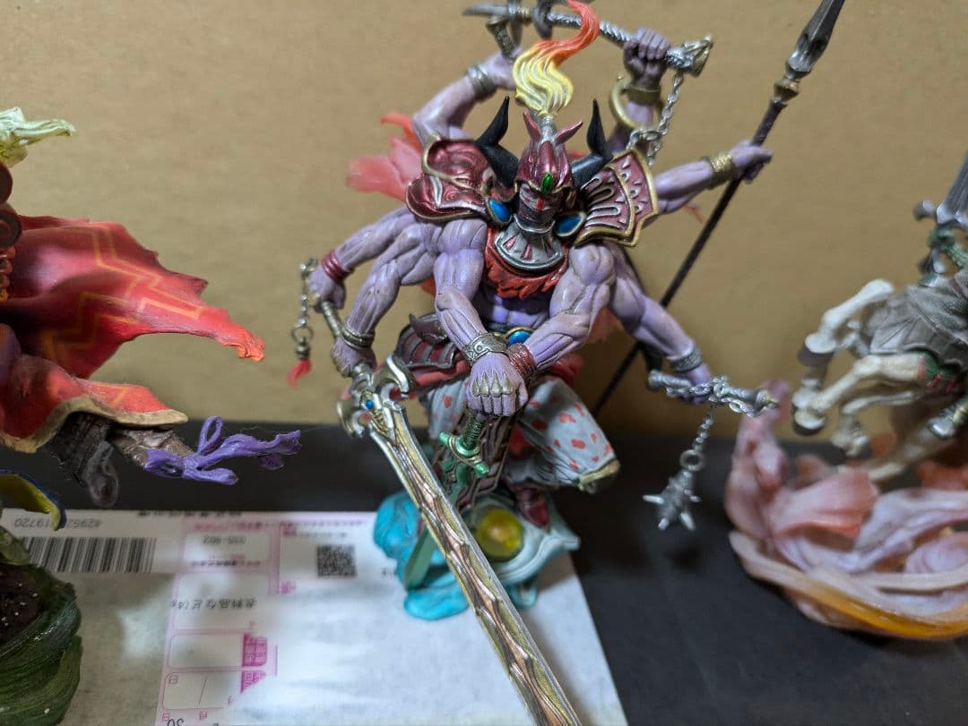 まとめ売り　説明必読　ファイナルファンタジー　マスター クリーチャーズ　現状品