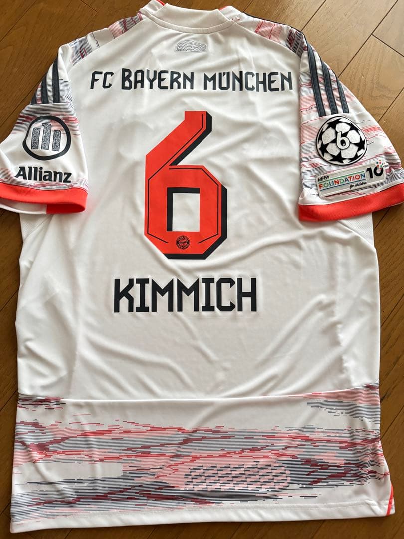 【正規品】バイエルンミュンヘン 25/26 AWAYユニフォーム #6 キミッヒ
