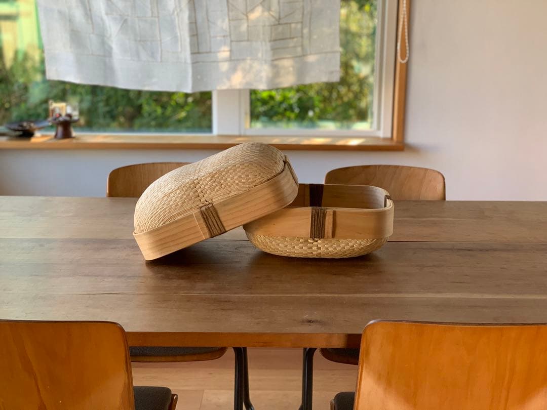 韓国　柳行李　李朝　伝統工芸品　かご　中