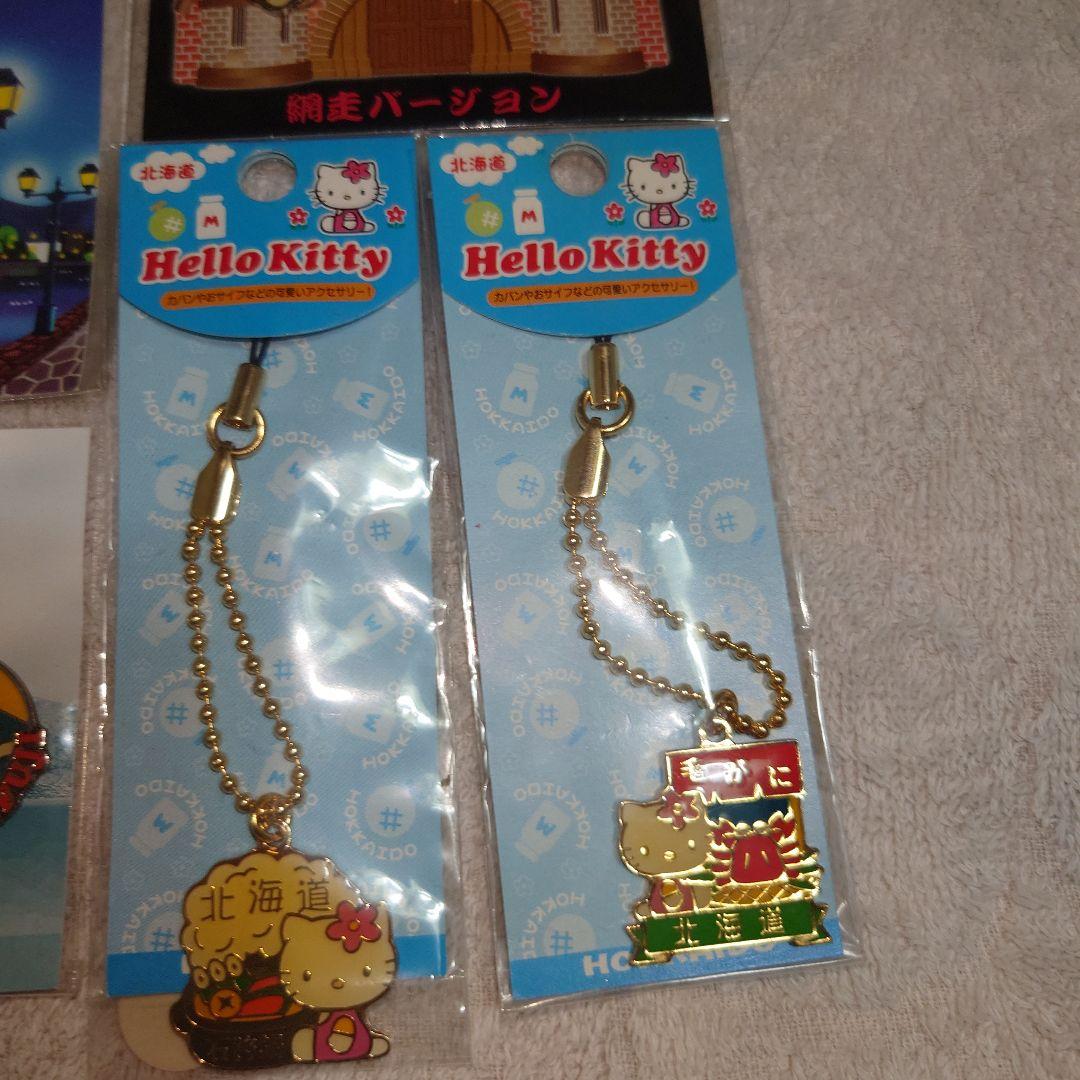 ご当地キティメタルストラップ・ファスナーアクセサリー・ピンズ・根付28ヶセット