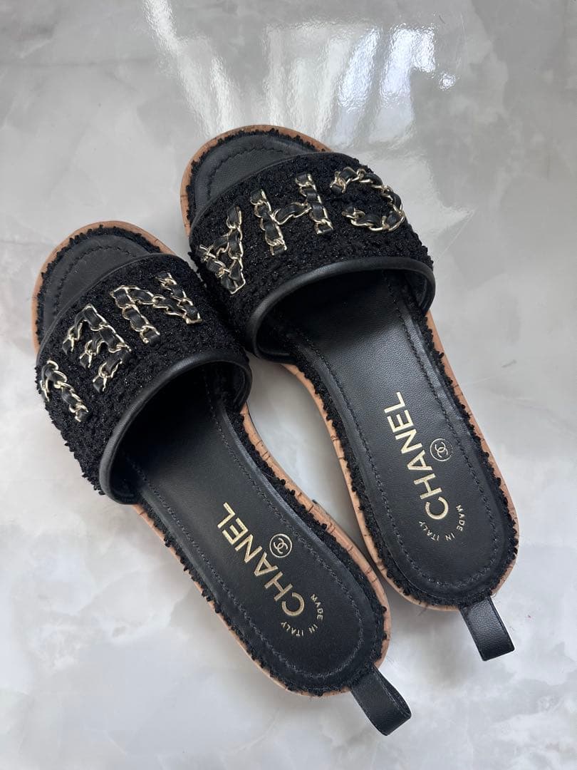 CHANEL ブラック サンダル