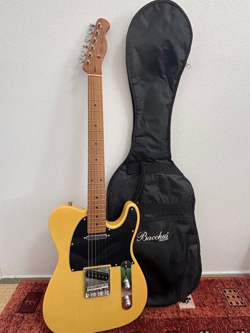 Bacchus テレキャスター イエロー　エレキギター