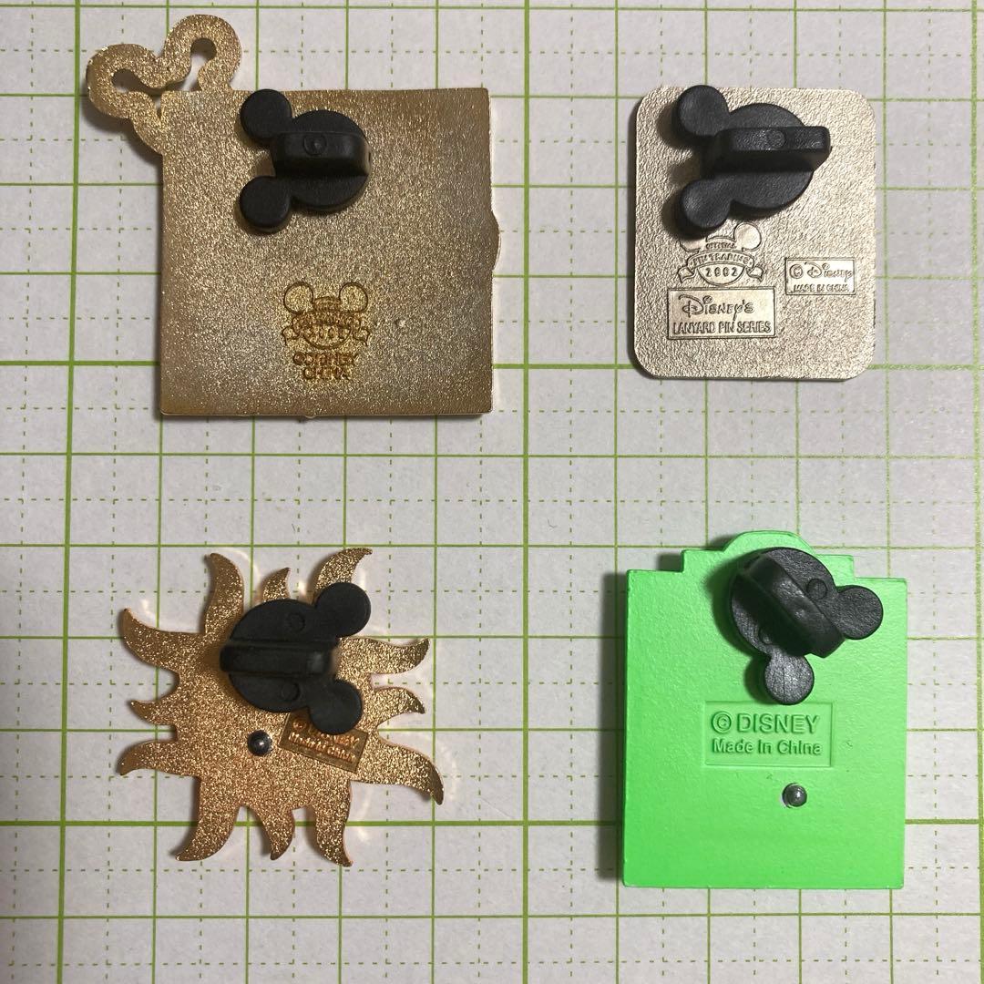 ディズニー　ピンバッジ　17点