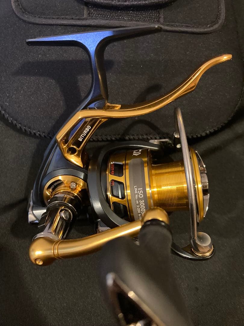 ダイワ18トーナメントISO 3000SH-LBD