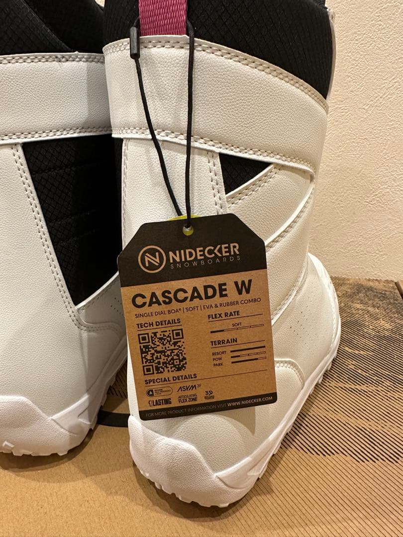 新品 NIDECKER CASCADE 22cm 定価47300円 送料込み