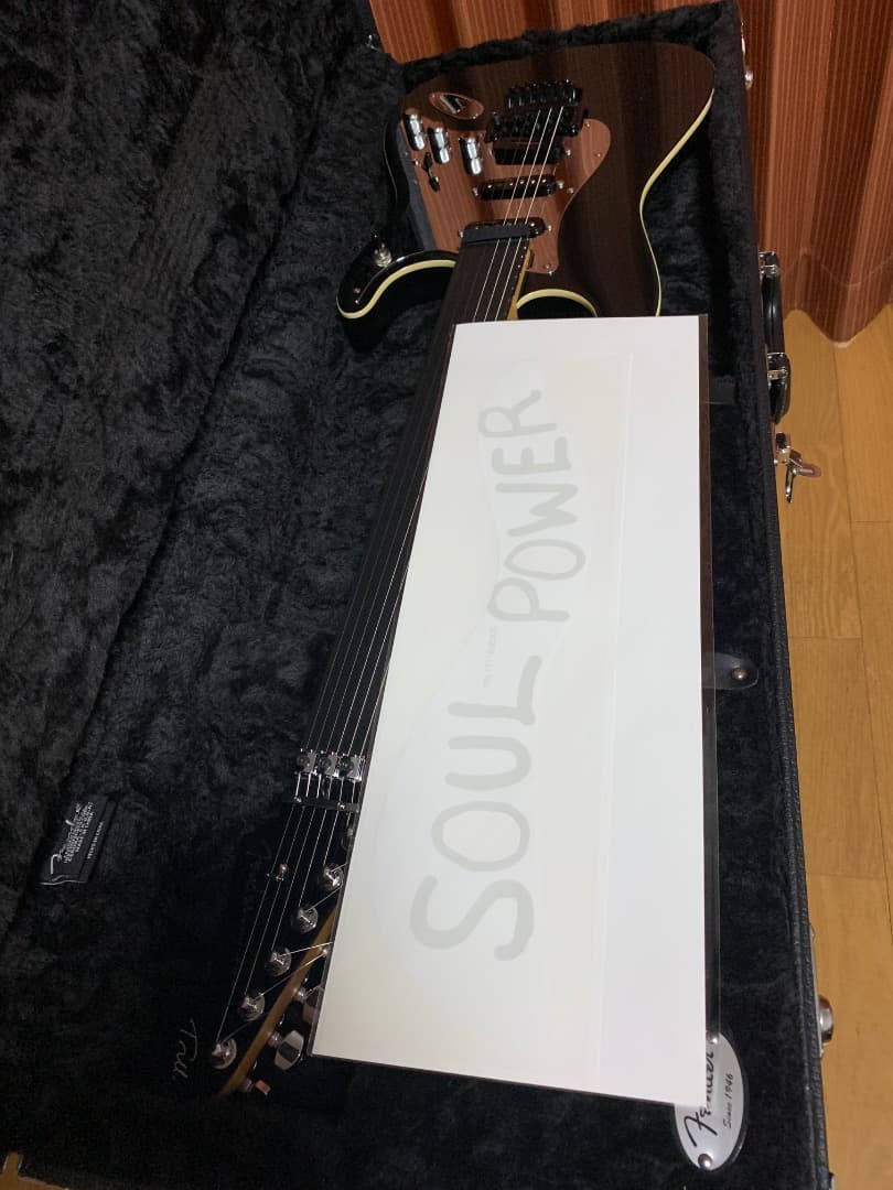 ギター FENDER Tom Morello Stratocaster