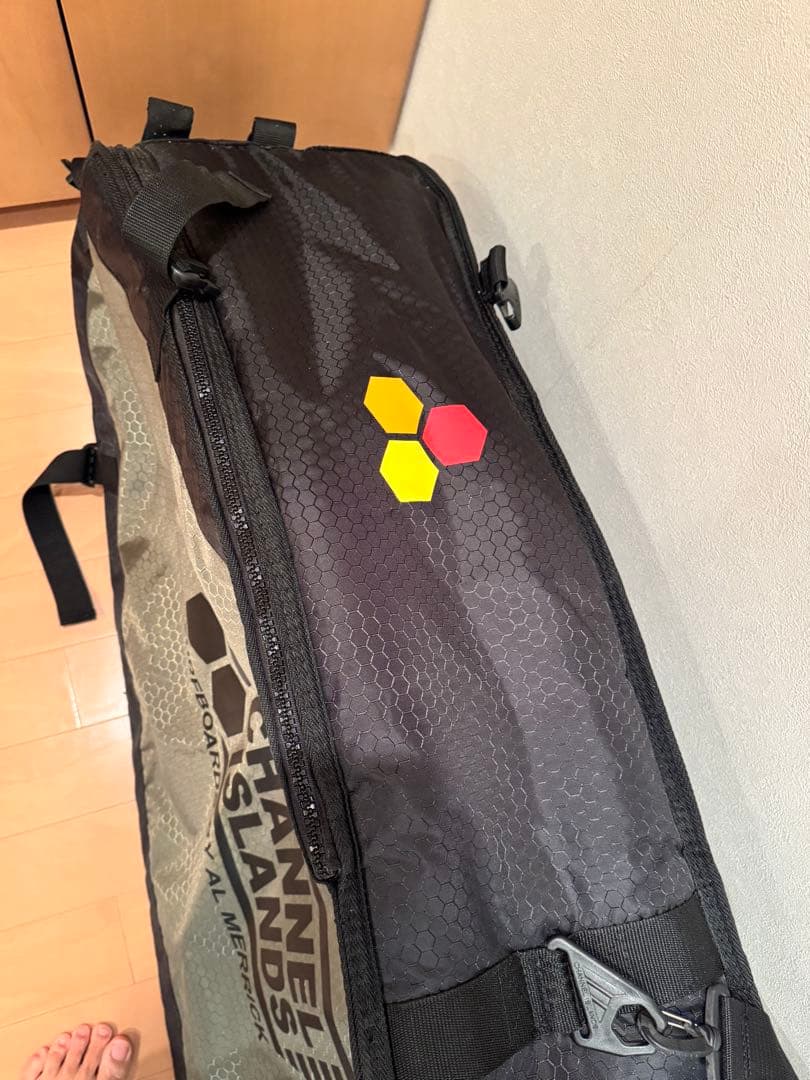 【じょん】　CHANNEL Sサーフボードケース　（手渡のみ）