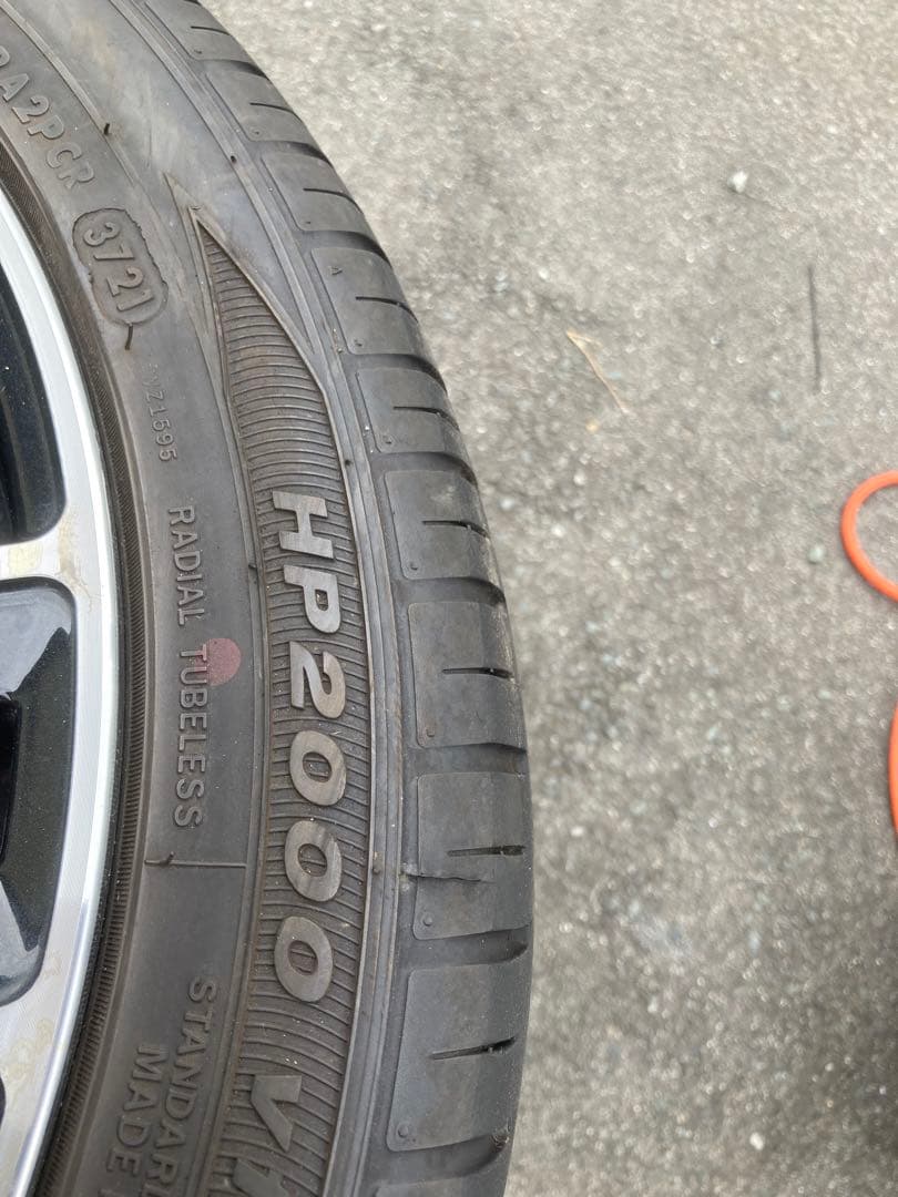 タイヤバリ山！美品！LAFFITE 18インチアルミ　225/45R18