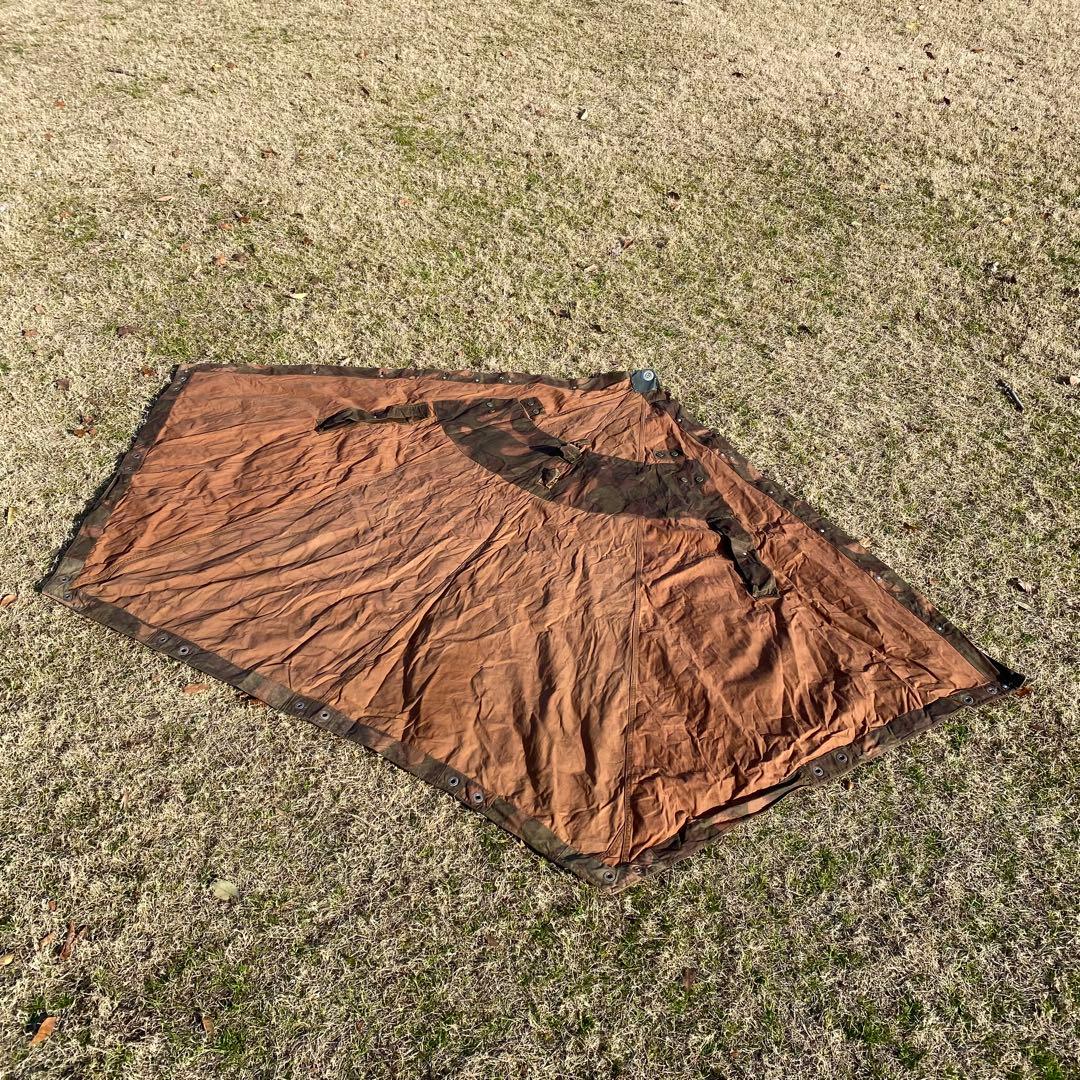 ハンガリー軍幕③　ポンチョ　２枚　ポール・ペグセット　 ワンポールテント