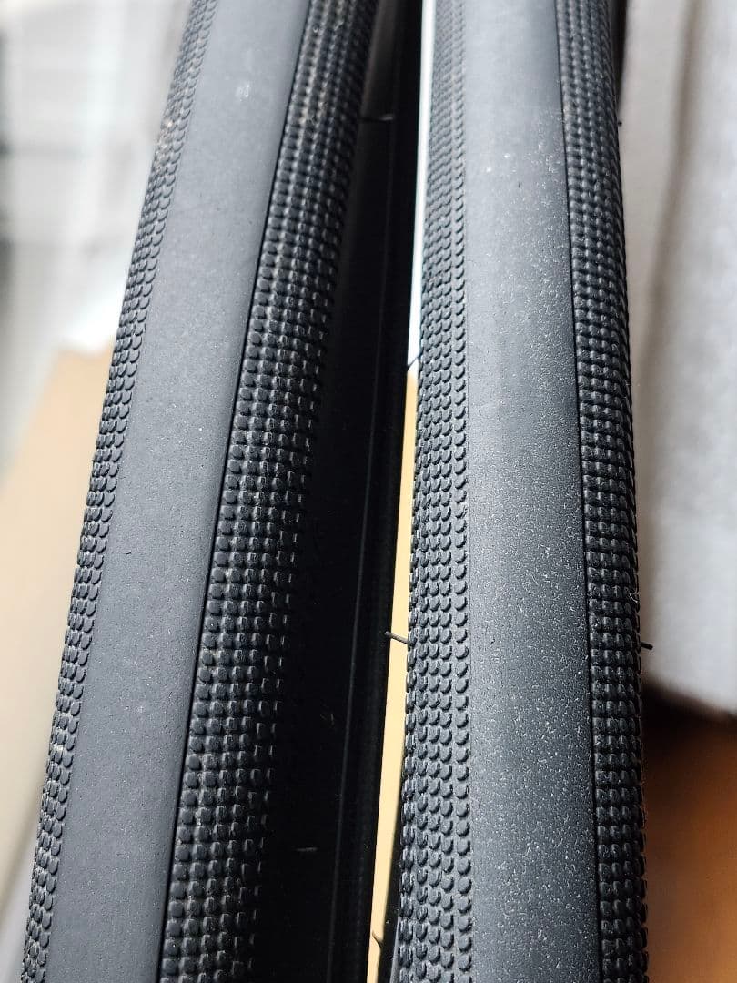 Bontrager アルミホイール AFFINITY TLR、美品タイヤセット