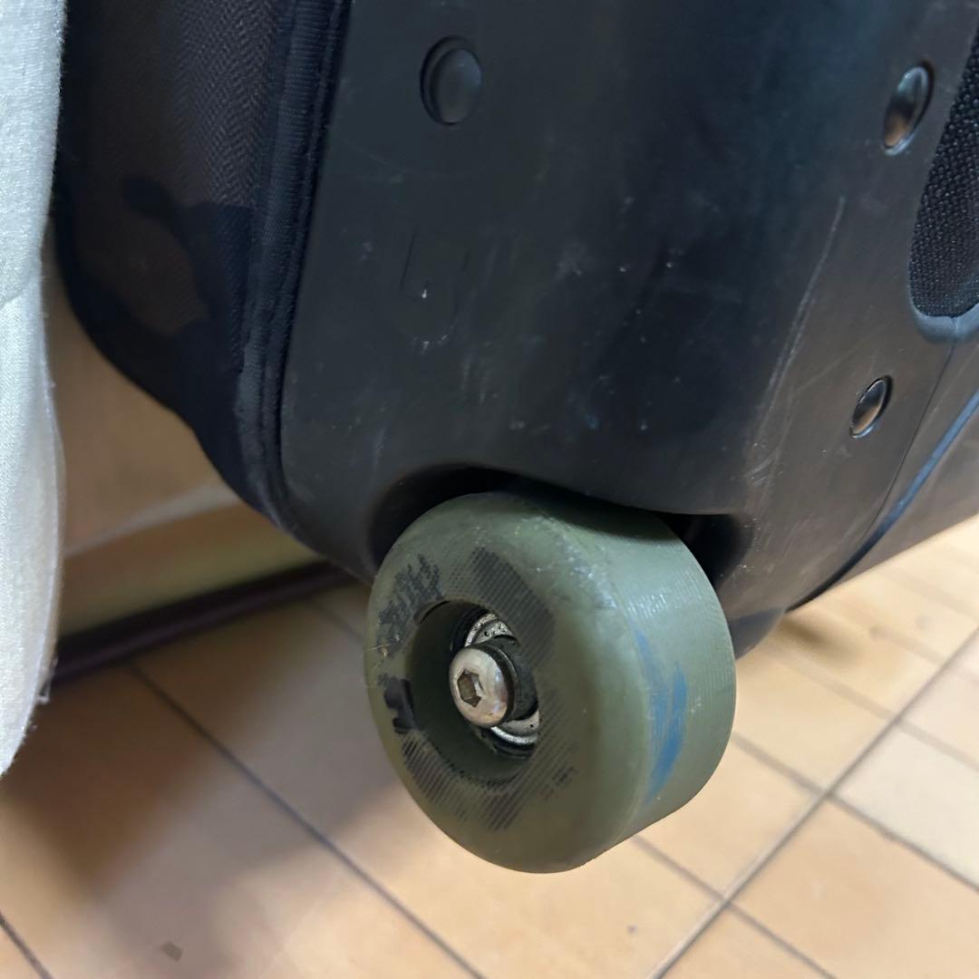 ☆状態良好☆ BURTON iD キャリーバッグ　ウィール付　166cm 迷彩柄