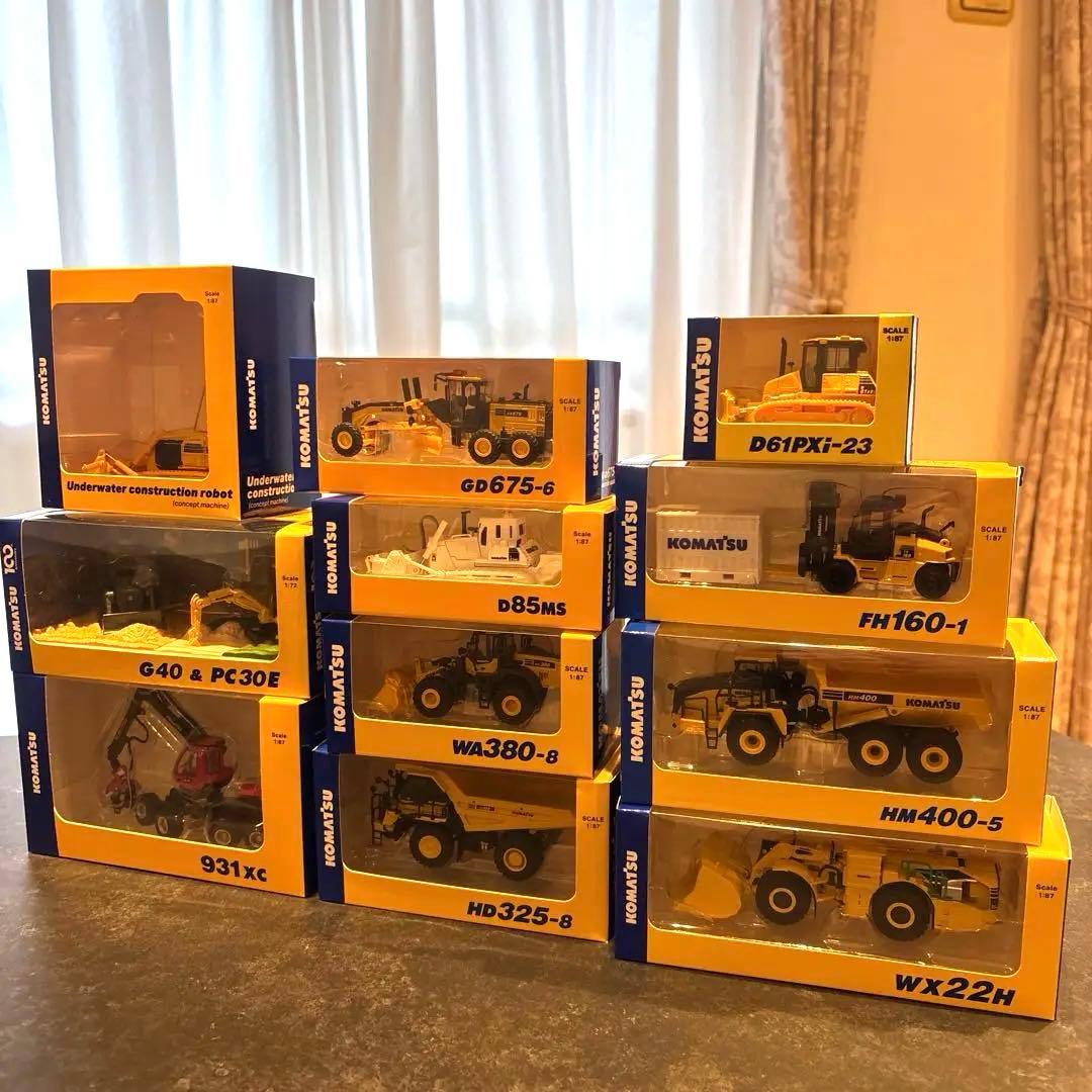 専用いっちゃん　コマツ 模型 11点（非売品株主優待）ミニチュア 建機