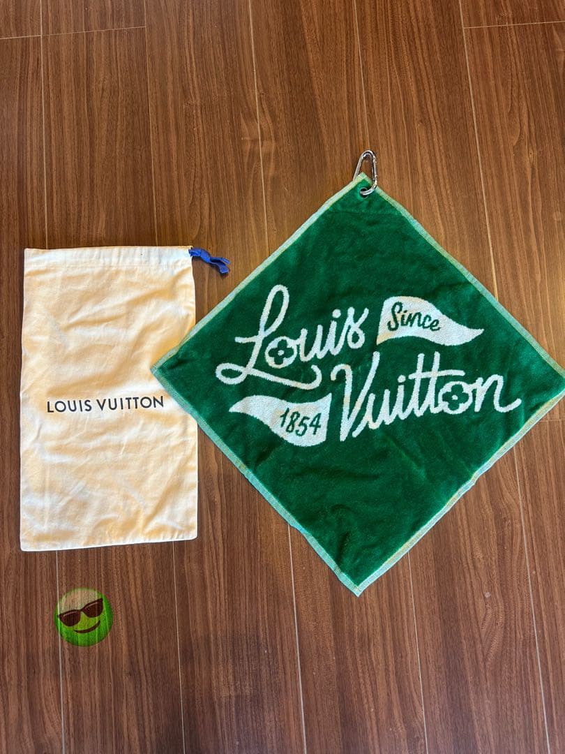 LOUIS VUITTONルイヴィトン　ゴルフタオル