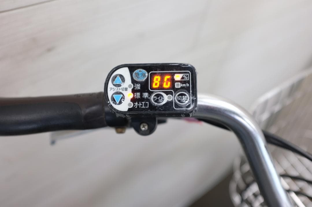 電動自転車ヤマハPAS　26インチ3段　8.9Ah（4点灯）充電器あり