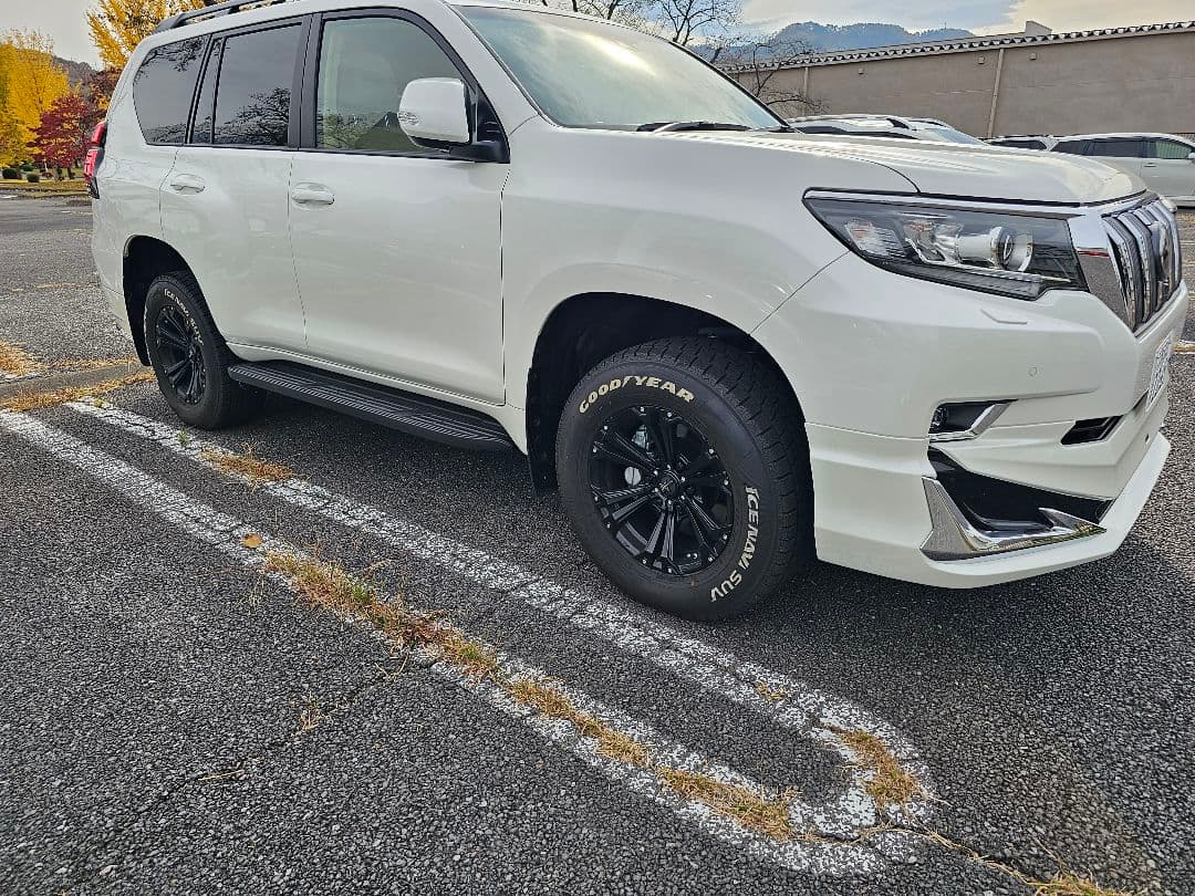 seita 。スタッドレスタイヤ プラド