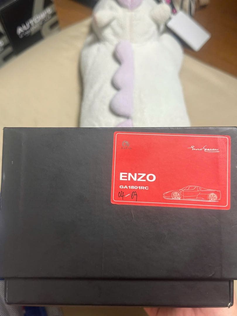 Ferrari Enzo 1:18 ミニカー