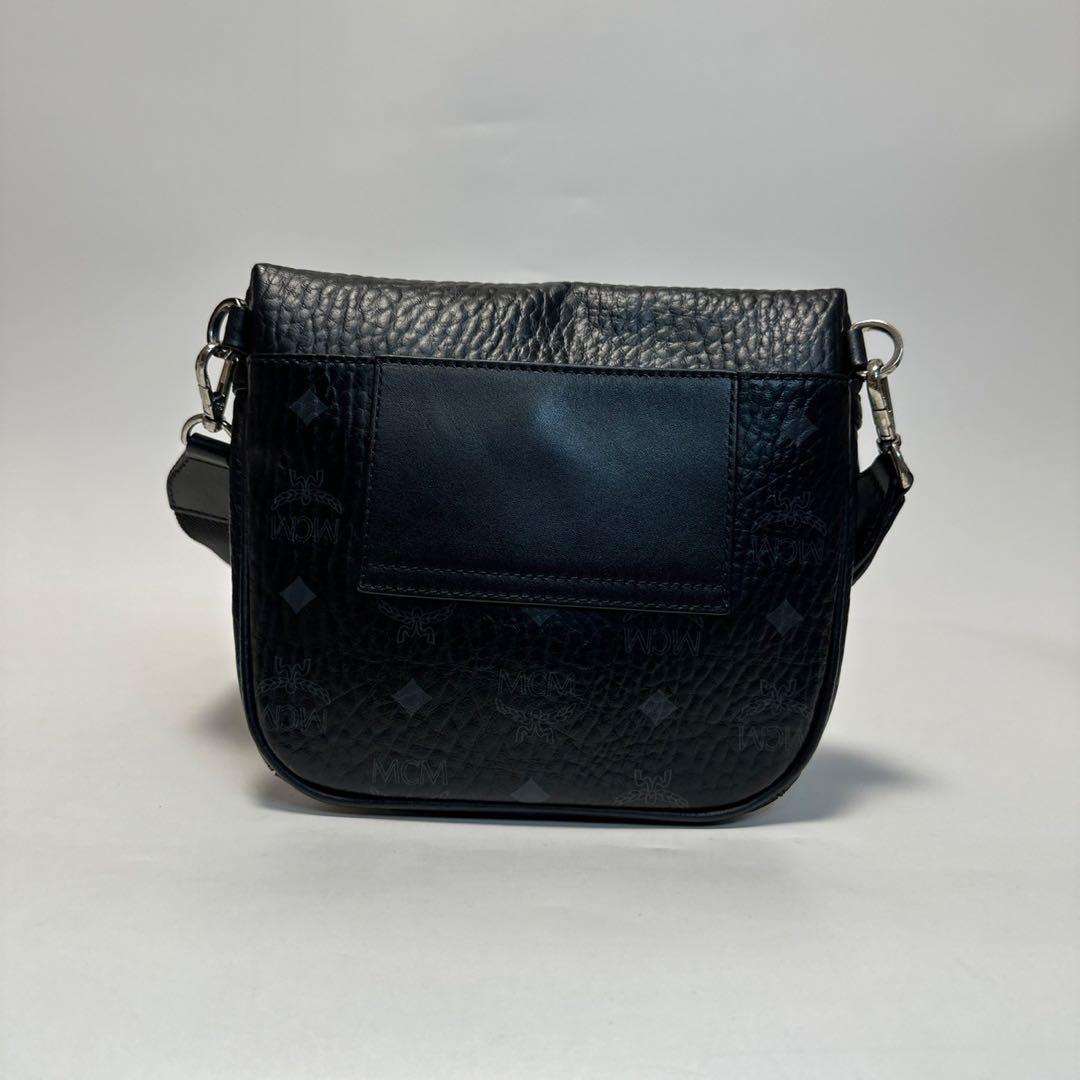 p17【極美品】MCM ヴィセトス柄　ブラック　レザー　ウエストバッグショルダー