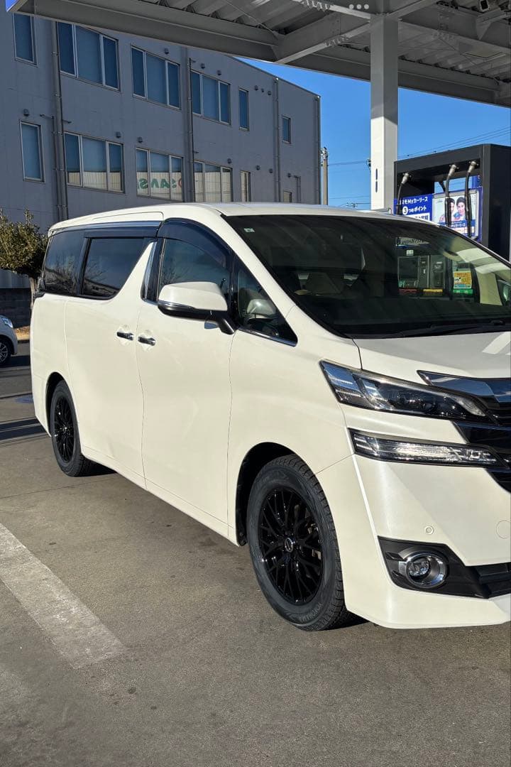 ヨコハマ iceGuard 225/60R17 17インチホイール ナット付き