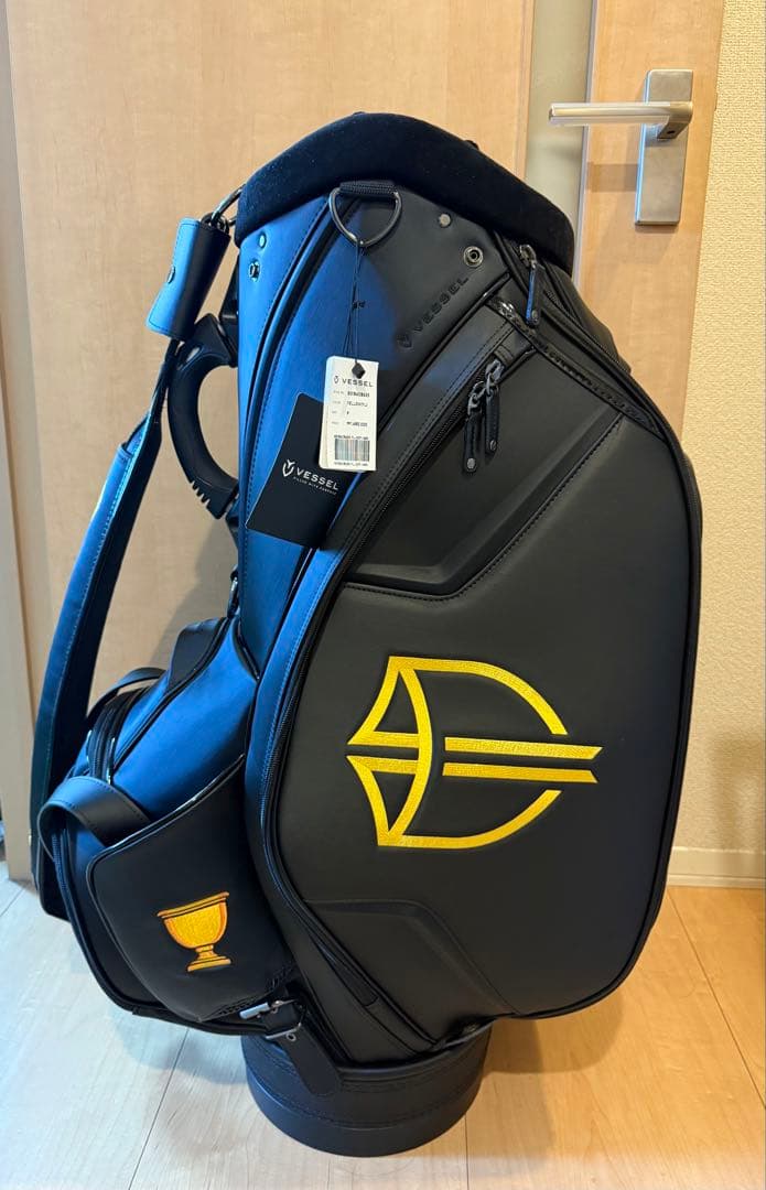 ベゼル2022 プレジデンツカップINTバック