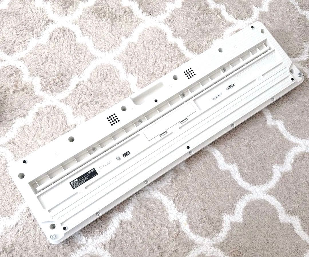 【極美品】2021製Casiotone 光ナビゲーションキーボード LK-520