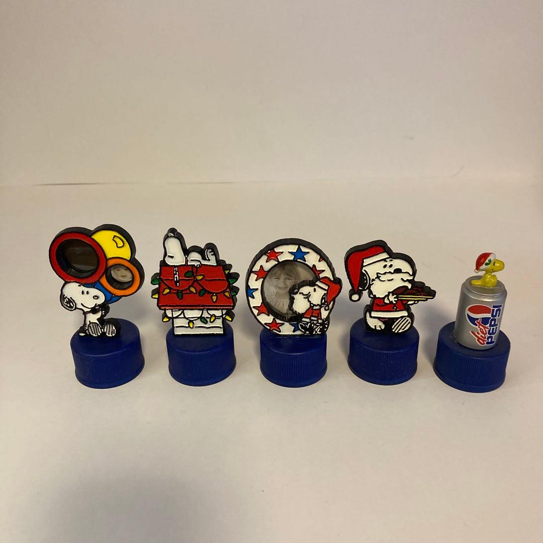 スヌーピー ペプシ ピロードールオーナメント& ペプシボトルキャップ レアな缶他