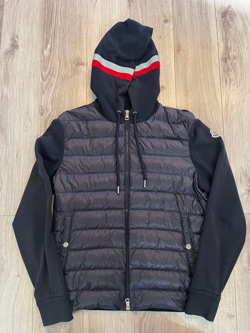 MONCLER モンクレール　ダウンジャケット