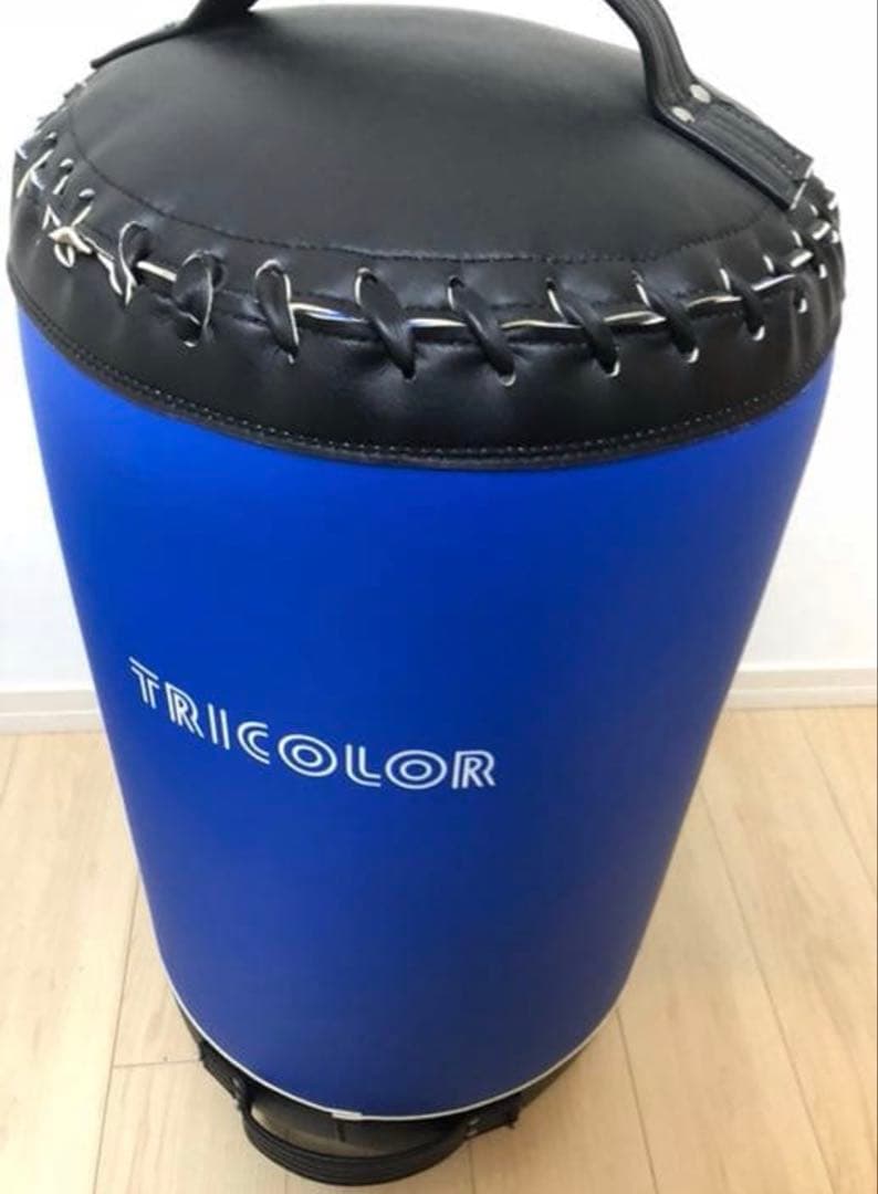 TRICOLOR ラグビー　タックルバック