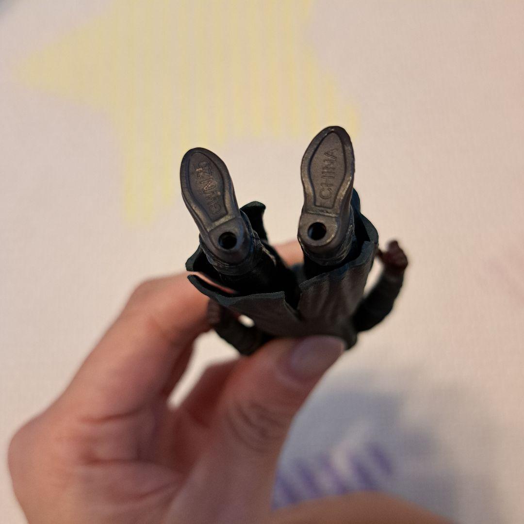 ジュラシックワールド　オーウェン　レイン　デラコート　アクション　フィギュア