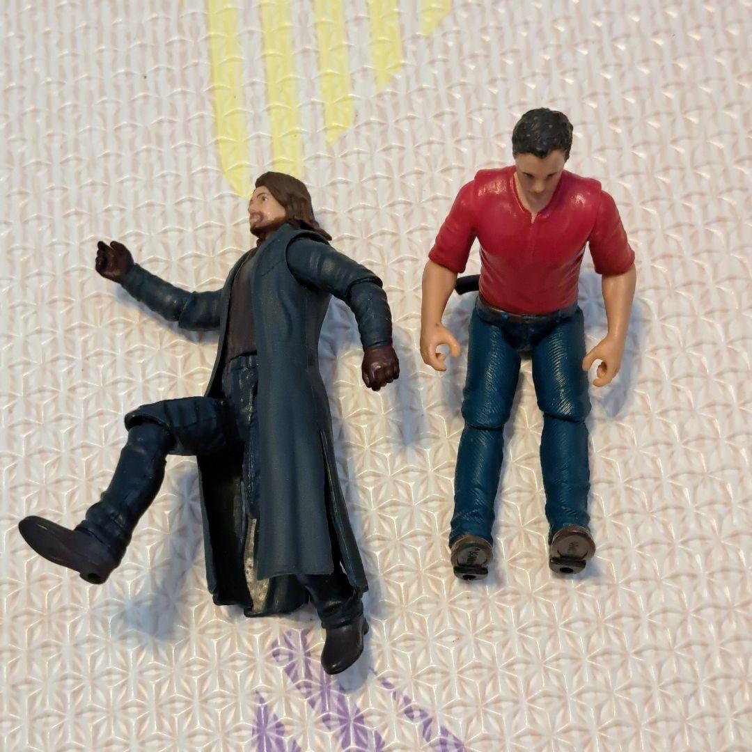 ジュラシックワールド　オーウェン　レイン　デラコート　アクション　フィギュア