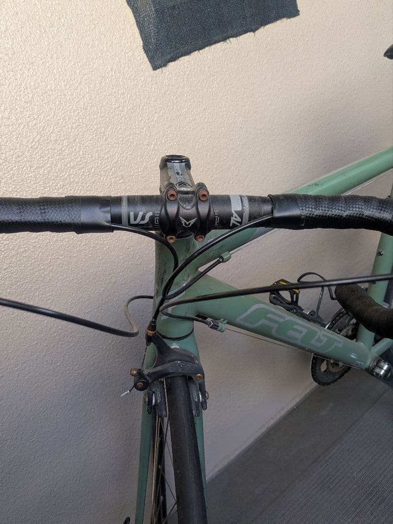 カズ FELT ロードバイク F85