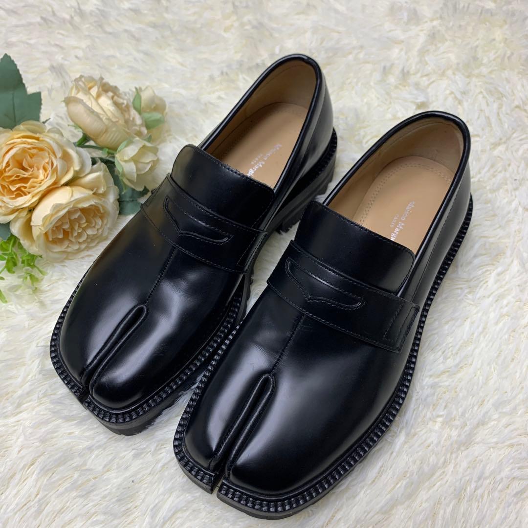 メゾンマルジェラ タビ ローファー