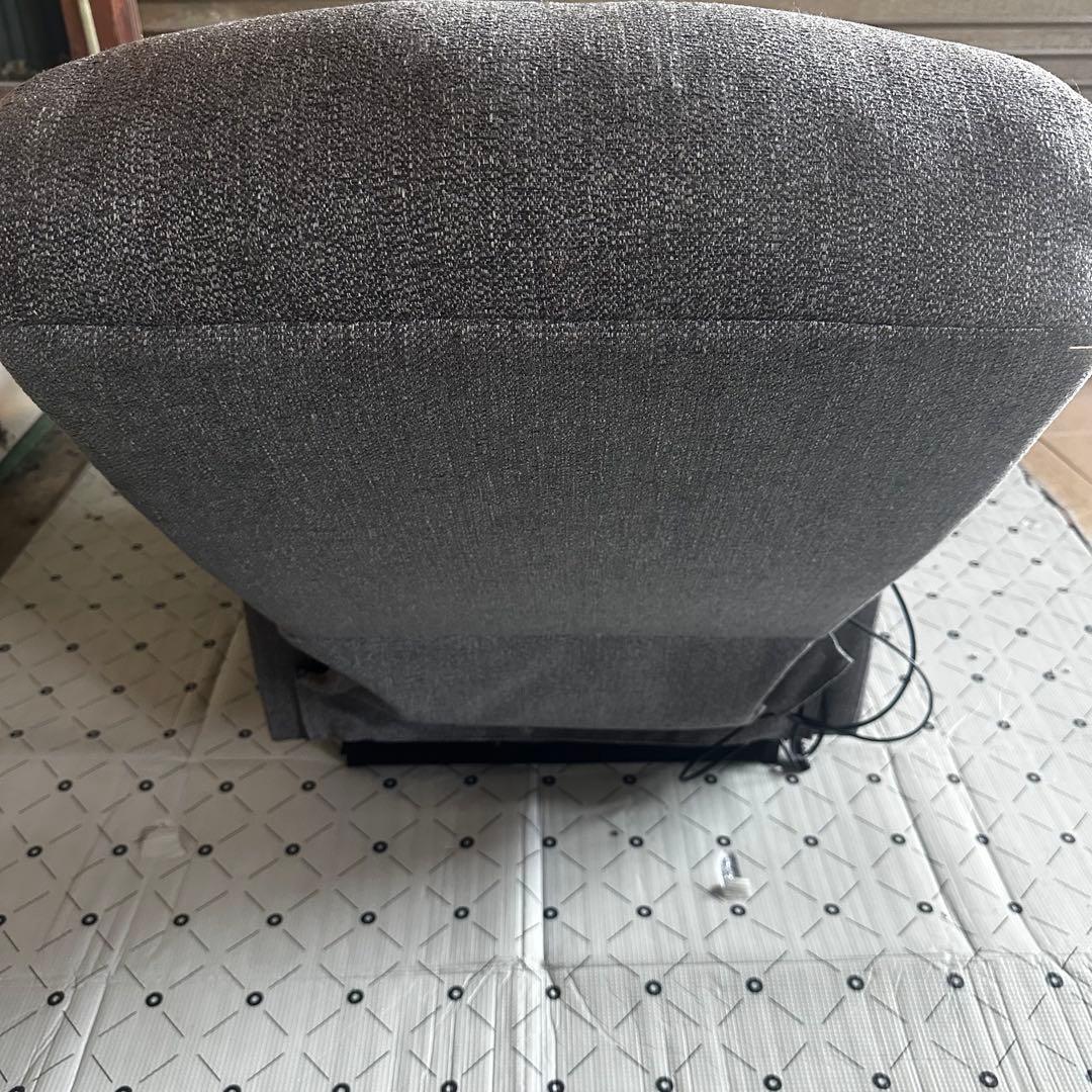 【超美品】電動リクライニングソファ（1人用）