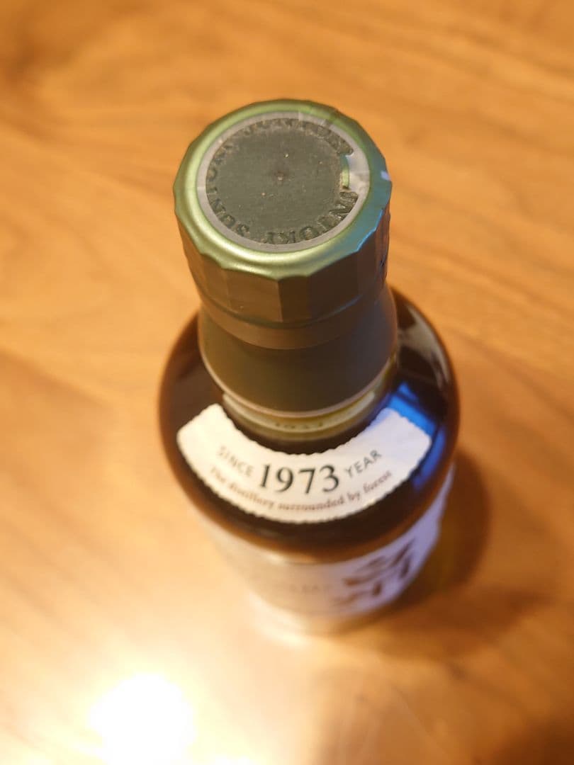 ニッカ 余市180ml箱未開封。サントリー　白州 350ml未開封。