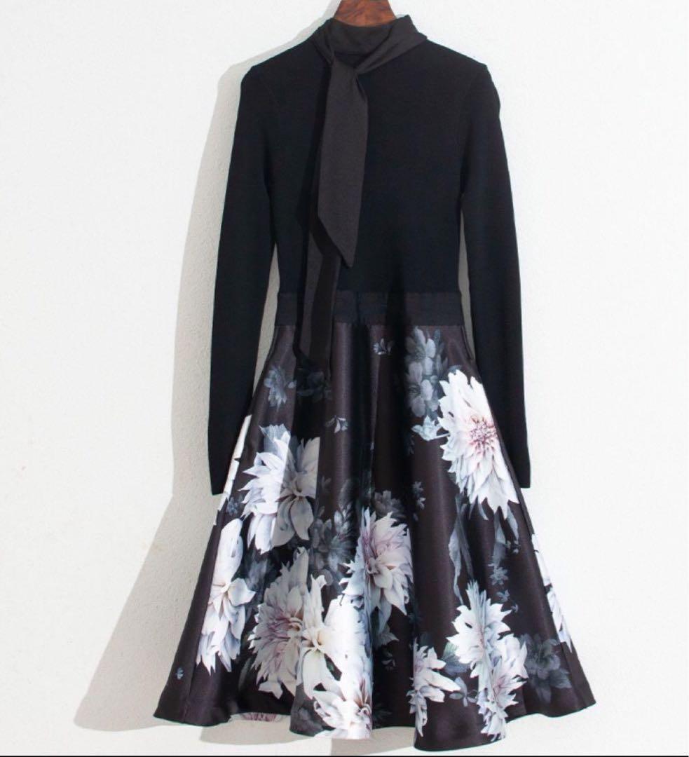 TED BAKER サイズ2 ブラック　花柄フレアワンピース 長袖
