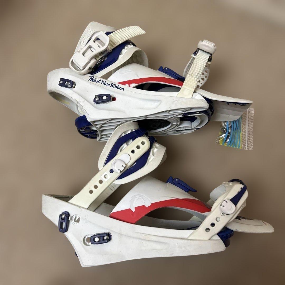 Pabst Blue Ribbon スノーボードビンディング