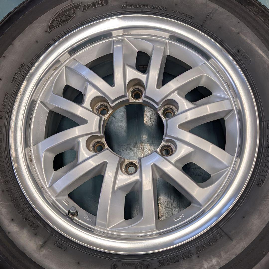 ハイエース200系 アルミホイールタイヤセット 15インチ