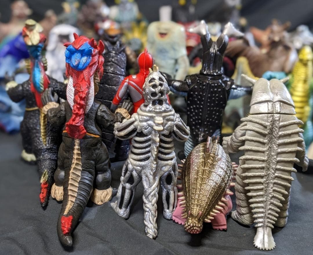 ウルトラマン＆登場怪獣・宇宙人（バンダイ）ソフビほぼコンプ59体セット＋6