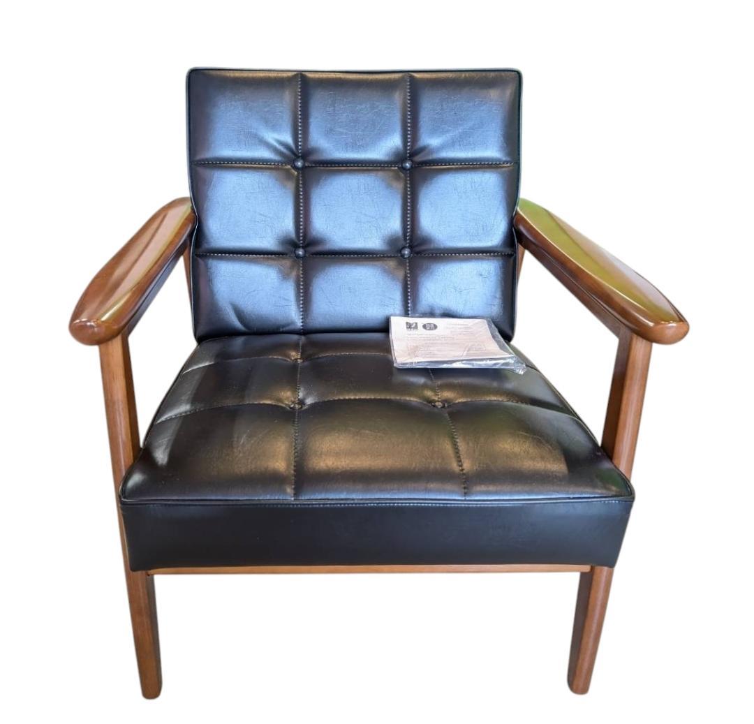 カリモク60　Kチェア1シーター W36140 スタンダードブラック　①