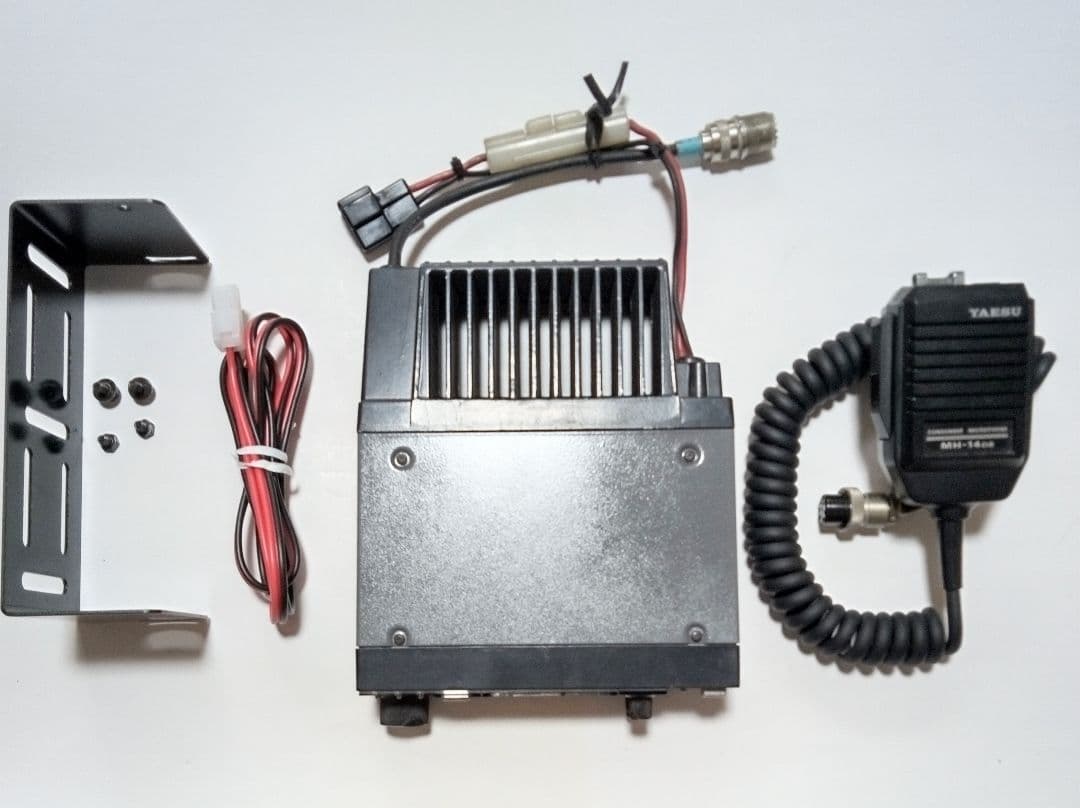 八重州無線　FT-712H ・ 433Mhz ハイパワートランシーバー 現状動作