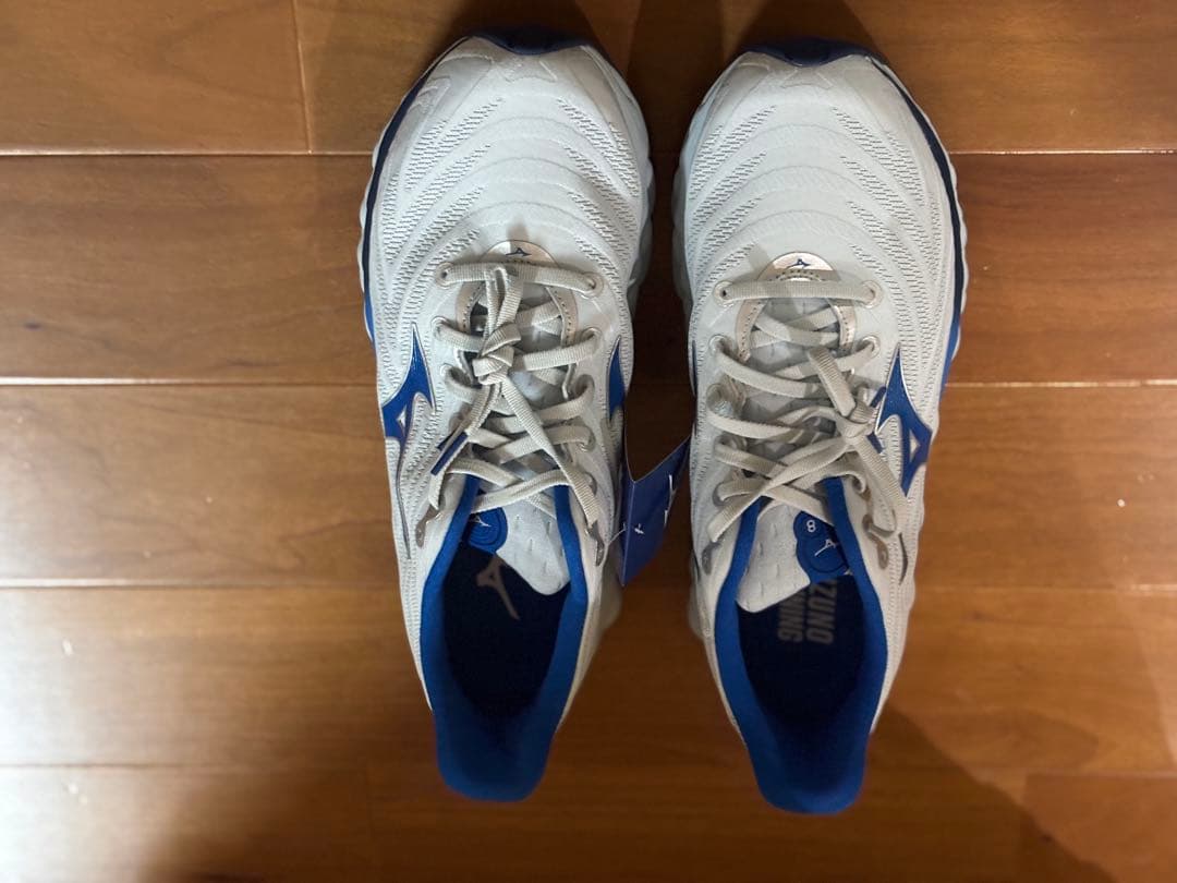 【新品未使用】27.5cmミズノ　ウェーブスカイ8