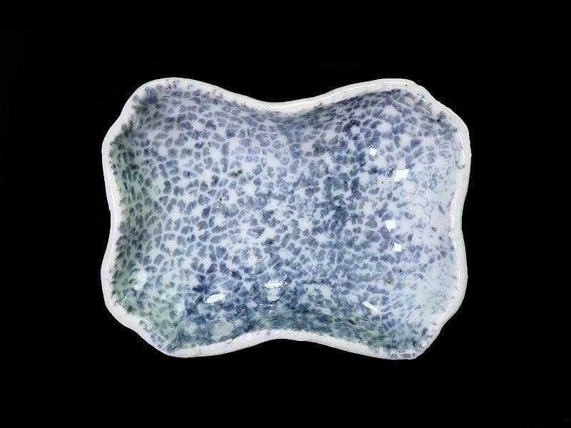 古伊万里　染付　型刷印判　氷裂紋の図　変形皿　江戸期　E655AS-CPo