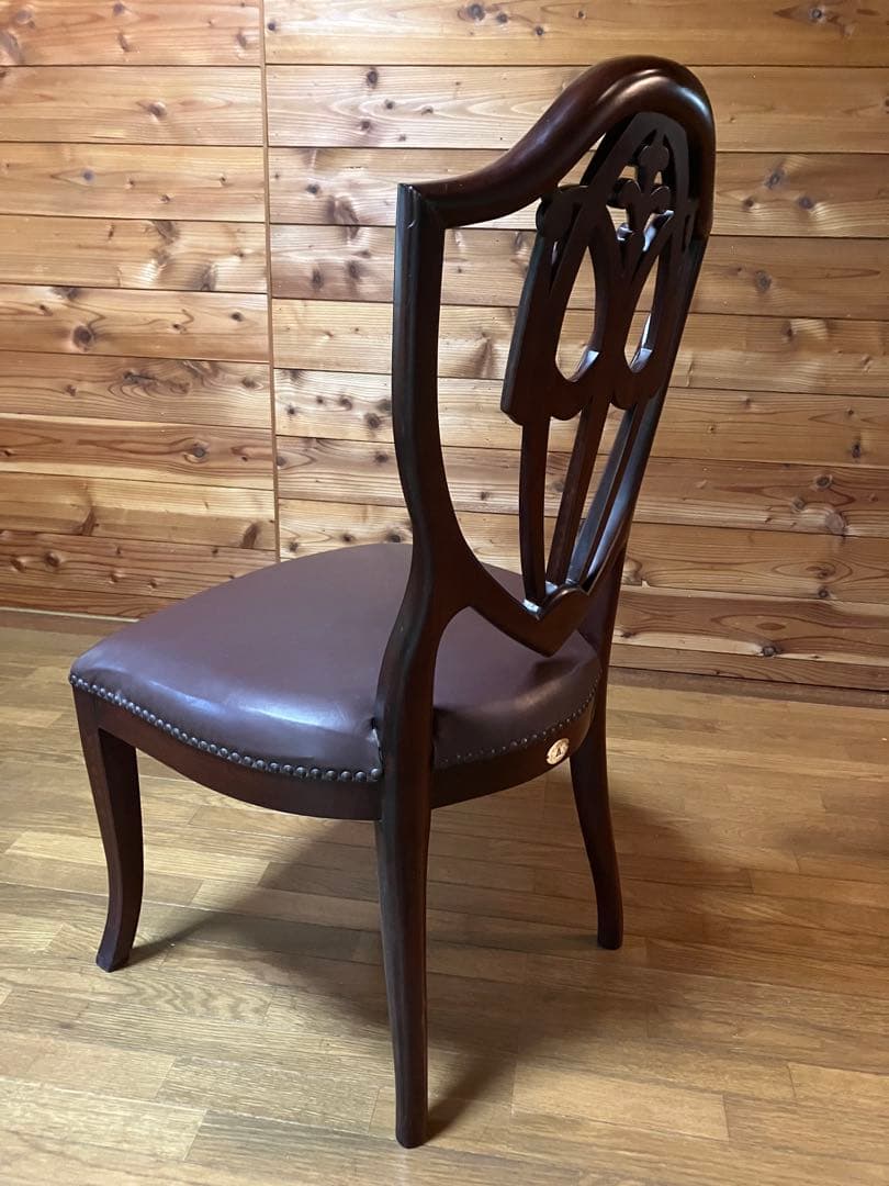 イギリス 本革ビンテージチェアー プレート刻印有り逸品