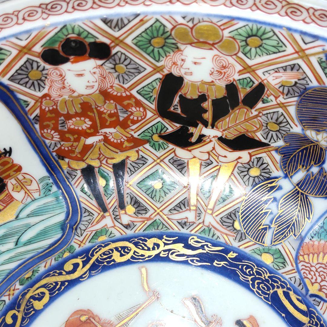 伊万里色絵五艘船文鉢ニ組。