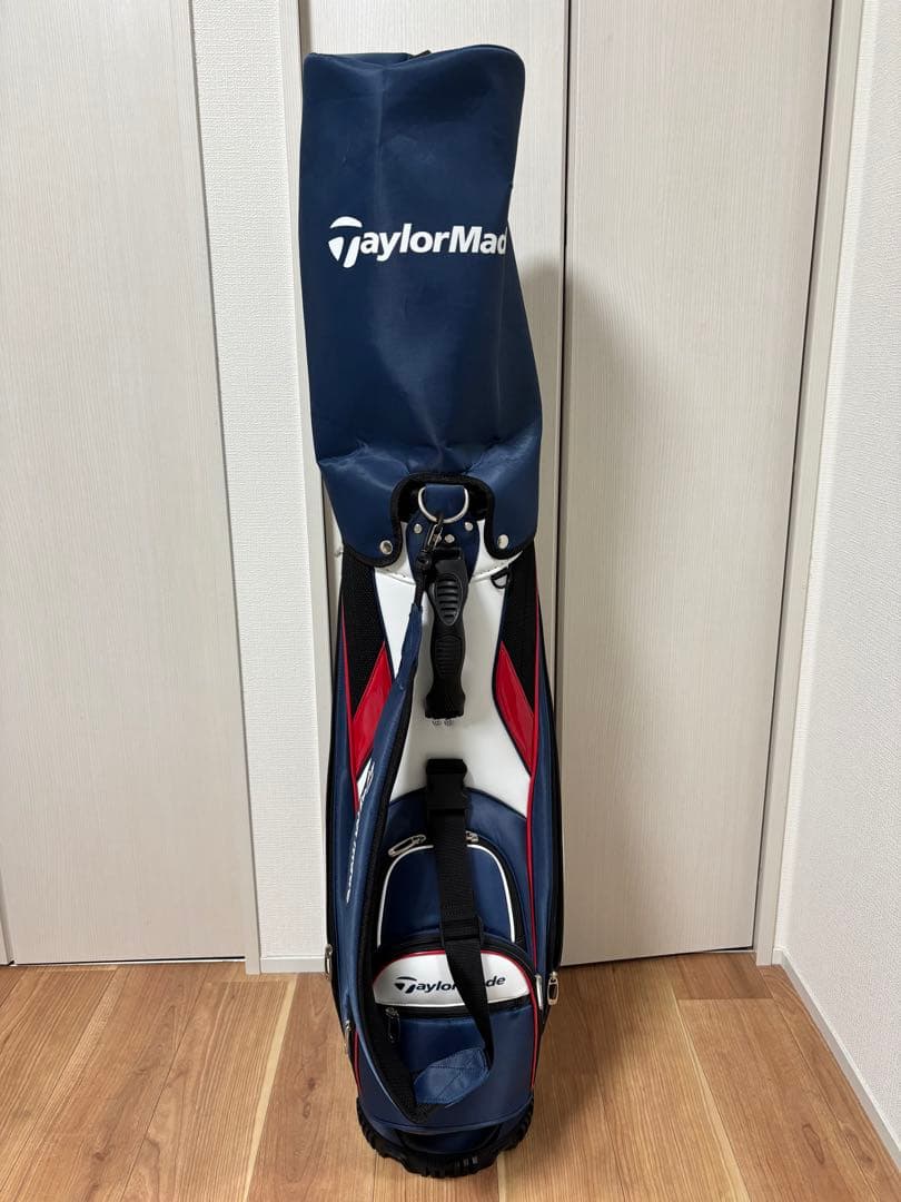 TaylorMade カート型キャディバッグ ネイビー
