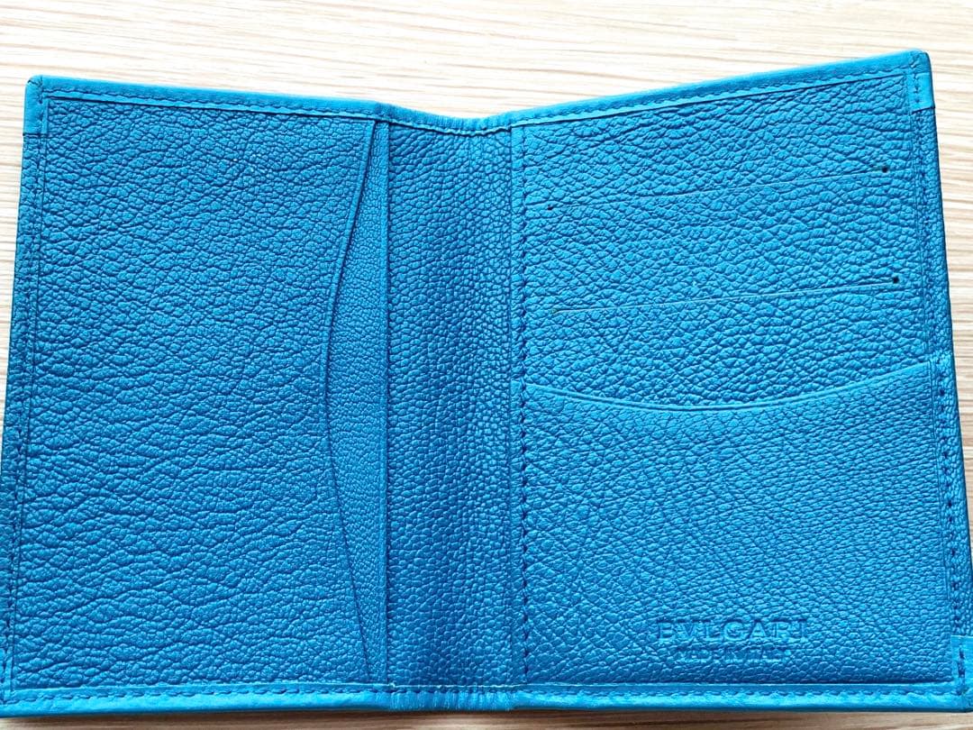 【タイムセール】美品　希少BVLGARI 青レザーカードケース　名刺入れ　箱付き